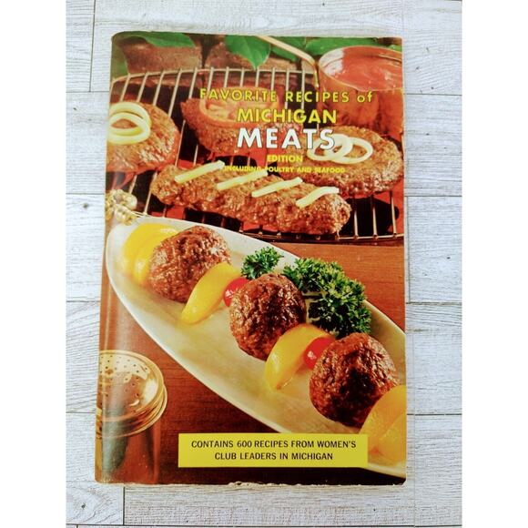 Favorite Recipes of Michigan Meats Cookbook 1965 Booklet Women's Club Vintage - Picture 1 of 11